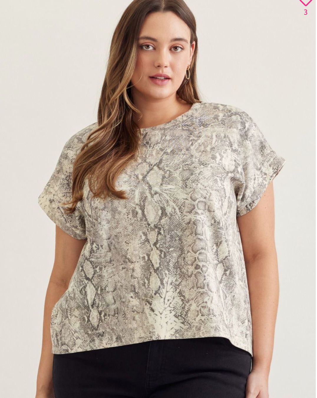 T30940 curvy animal print top | 1971 Clothing